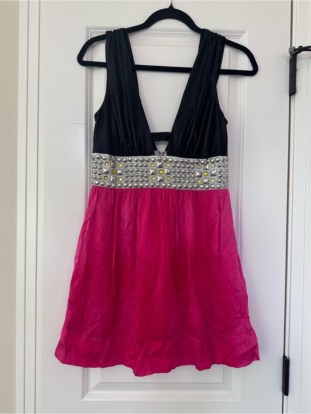 bebe Black and Hot Pink V-Neck Party Dress with Studded Waistband